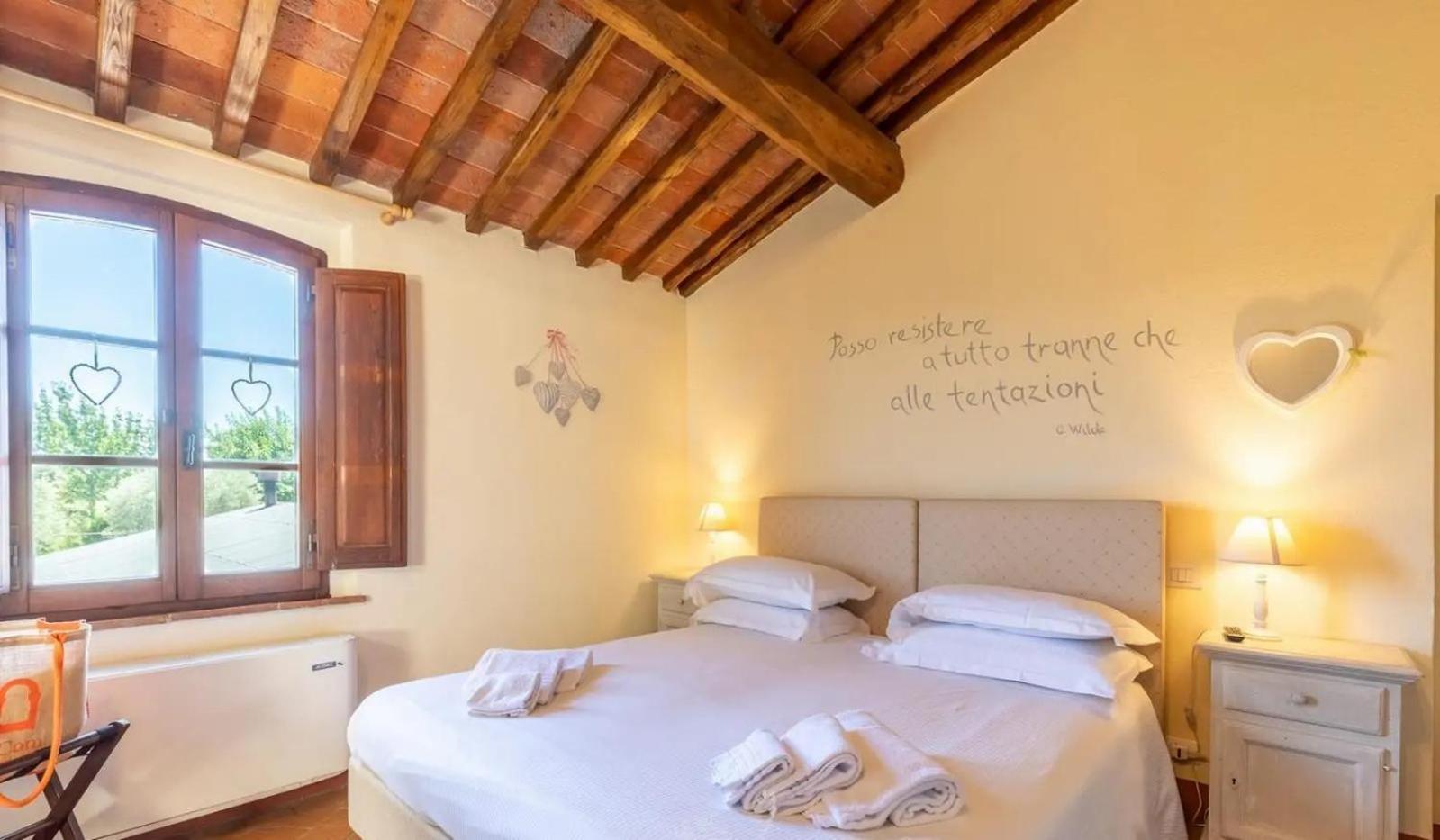 Agriturismo Le Torri Di Porsenna Petrignano Del Lago エクステリア 写真